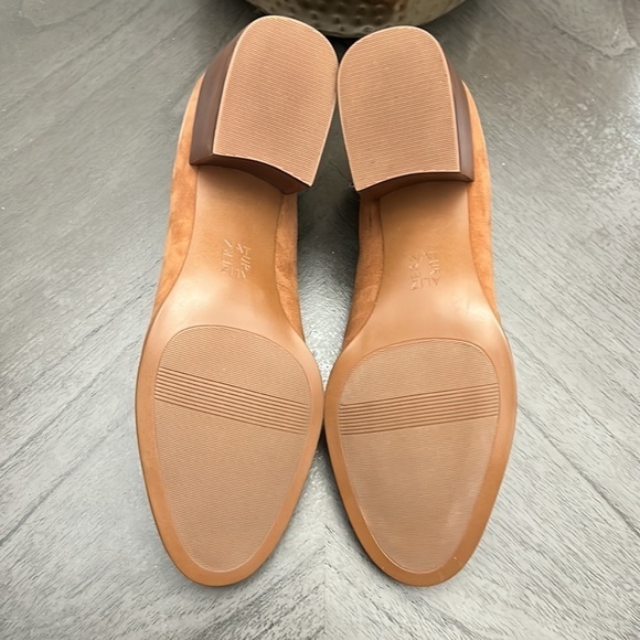 NATURALIZER Trixie Loafers - Picture 3 of 13